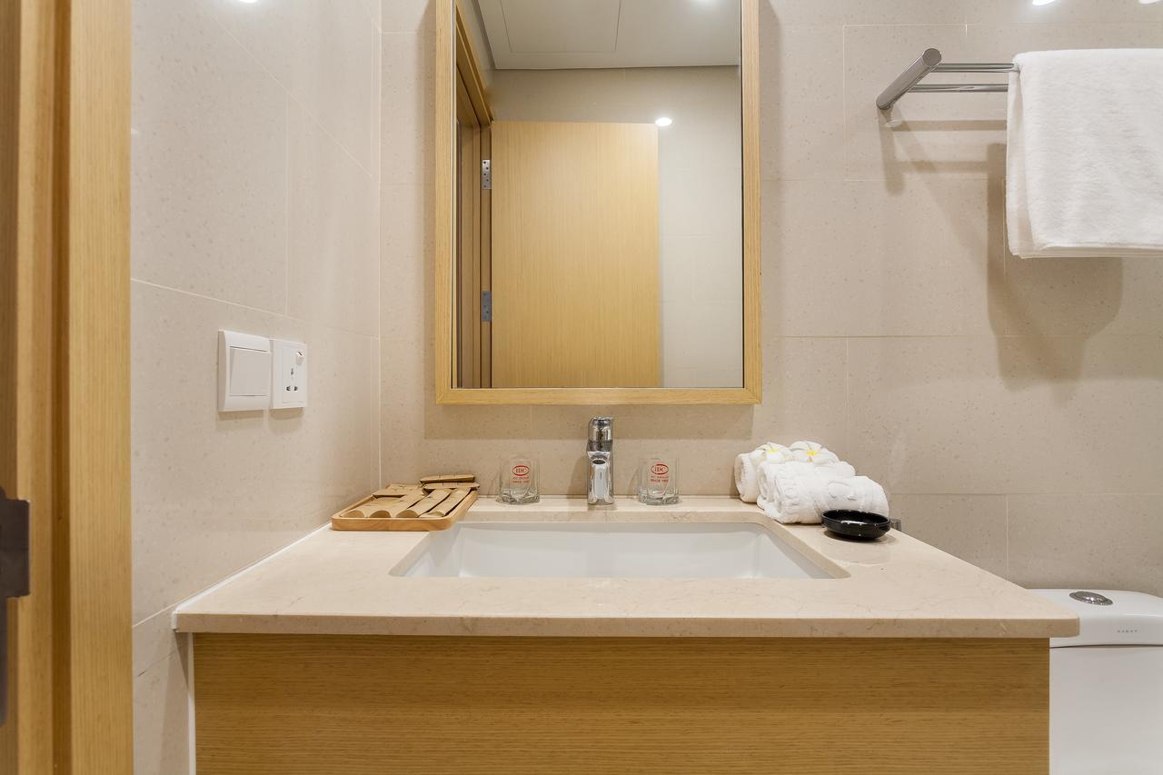 The Ocean Apartment Idcwh B302 Da Nang Exterior photo